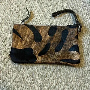 Clutch black and brown tiger stripe